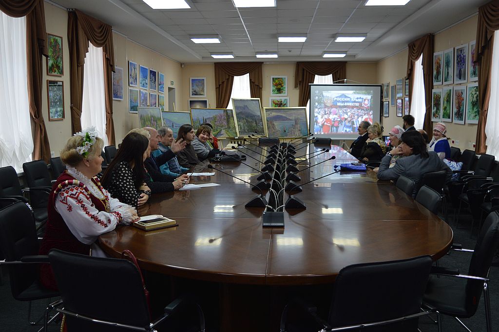 Все краски Крыма. Пять лет вместе.